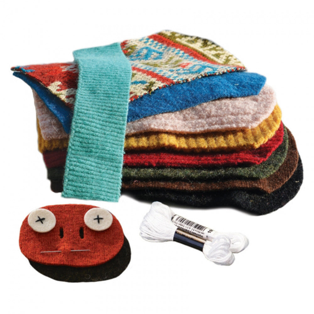 Giraffe Puppet Making Kit - Cate and Levi