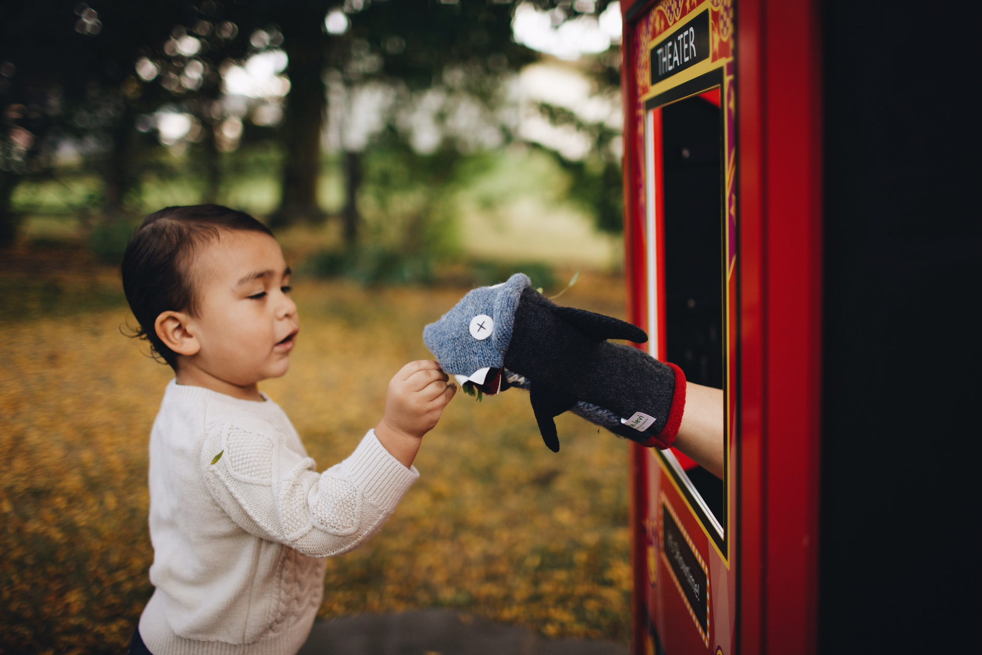 Hand Puppets - Cate and Levi